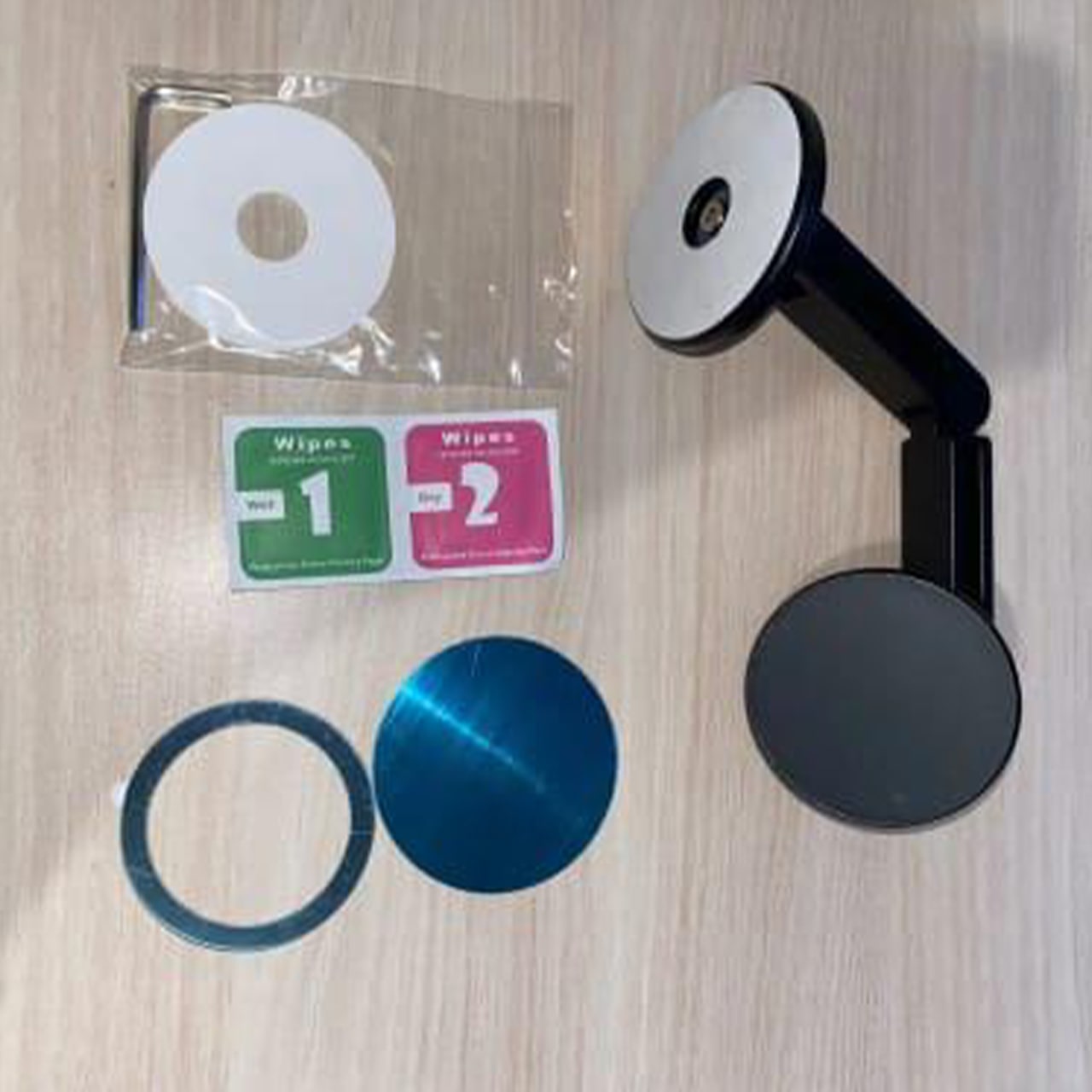 BaseHolder, magnetno držalo za telefon