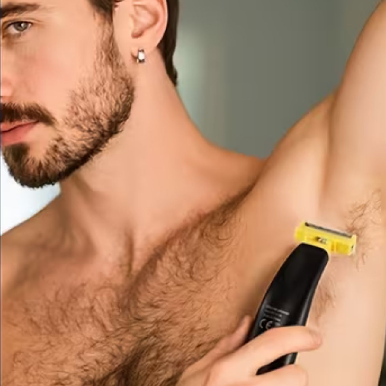 FullBodyShaver, električni brivnik za brado in telo