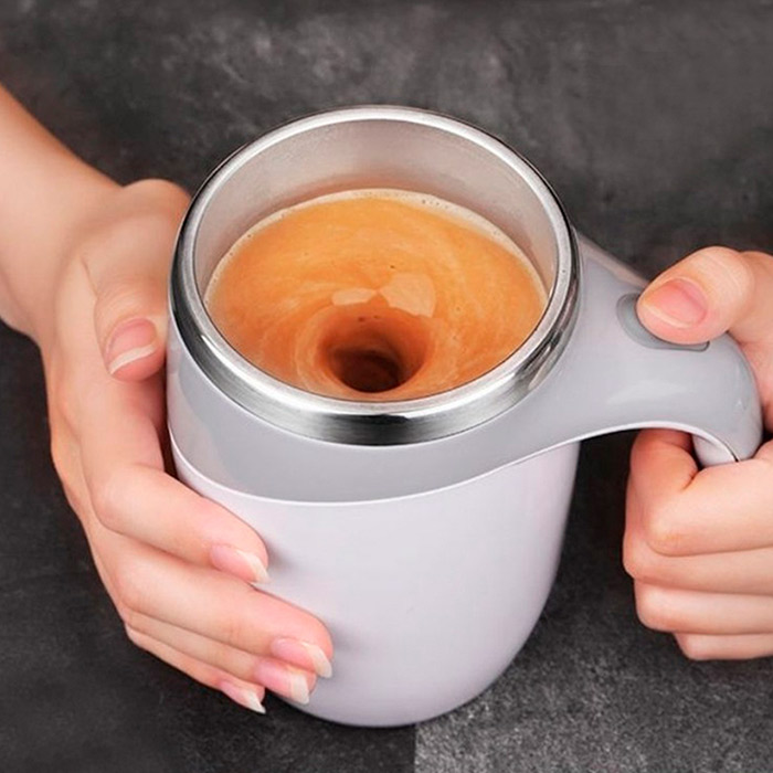 Termo lonček je odlična izbira za na pot – notri nalijte kavo ali čaj in prava temperatura se bo ohranila dlje časa!